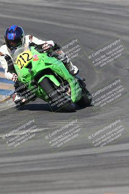 media/Nov-16-2025-Race Pace (Sun) [[8c5fa54630]]/Verified Riders/1-Turns 9 and 10 (925am)/